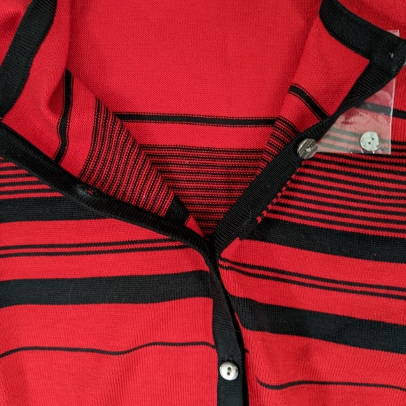 Pretty sweater - Picture 4 of 9